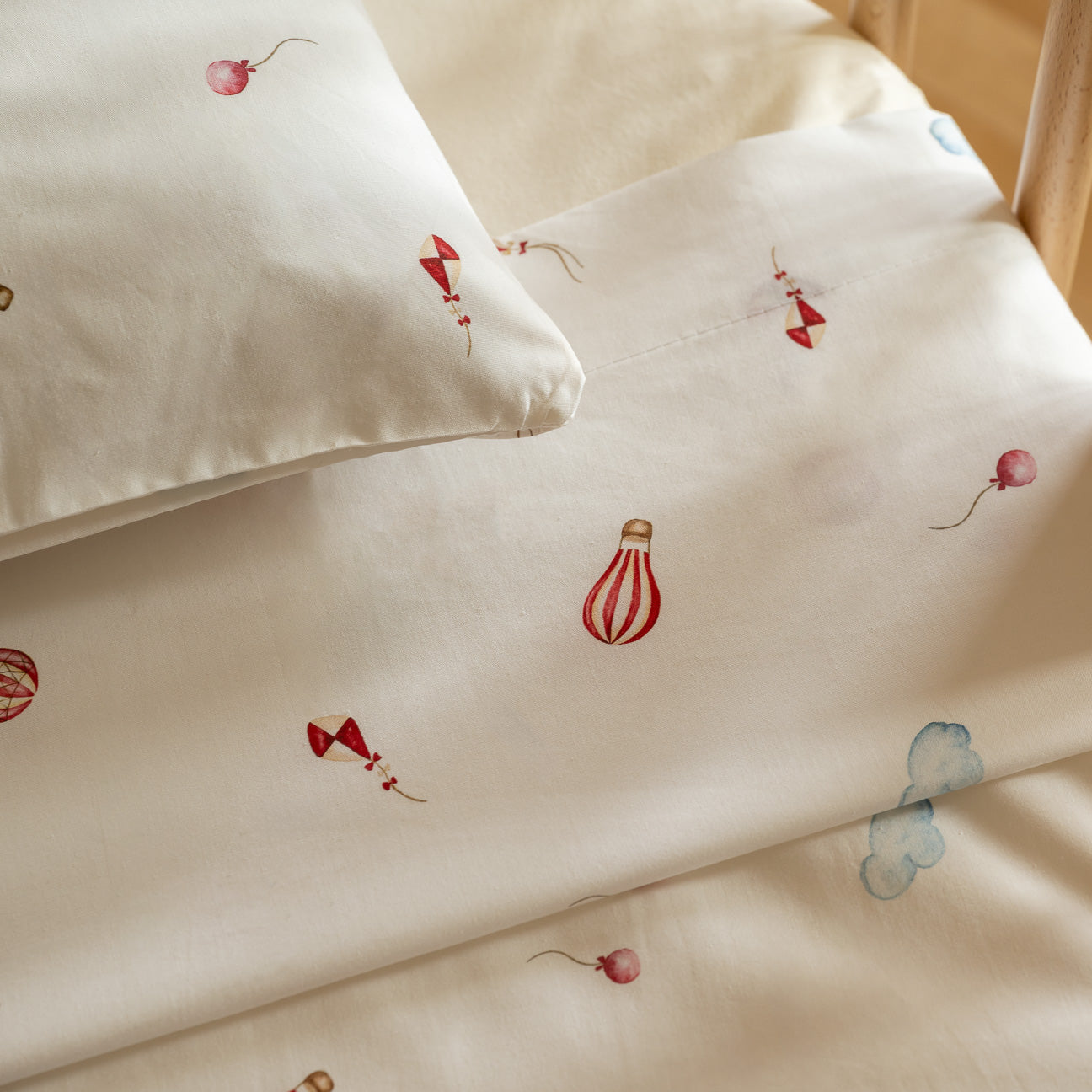 Completo lenzuola culla-Kids-Dalfilo-80x110 cm-Tra le nuvole-Percalle-Dalfilo IT