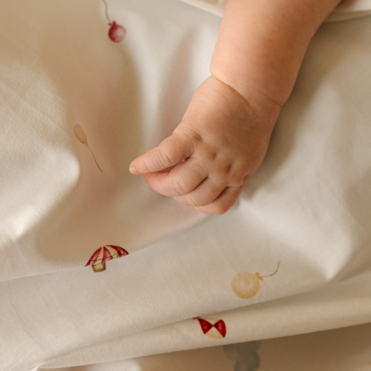 Completo lenzuola culla-Kids-Dalfilo-80x110 cm-Tra le nuvole-Percalle-Dalfilo IT